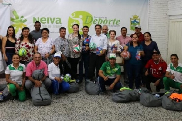 Los colegios de Neiva tienen Nueva implementación deportiva