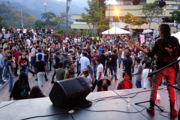 Emprendimientos musicales hicieron el festival