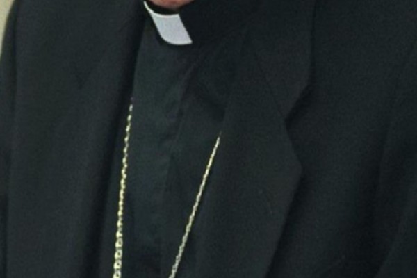 Sacerdote deberá pagar cárcel por abuso a menor