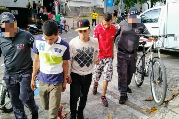 Capturadas tres personas por comprar artículos robados