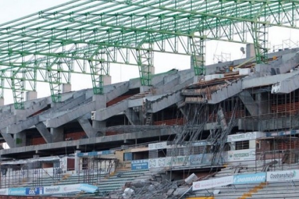 Se cayó el contrato del estadio
