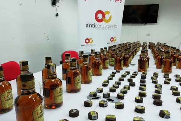 Decomisan licor de contrabando en sur del Huila