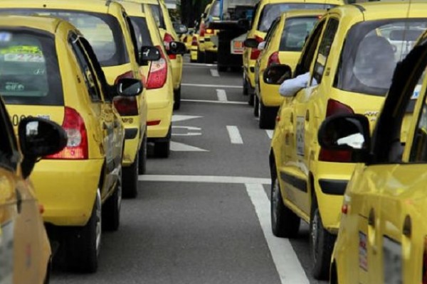 Servicio de taxi no aumentará durante las ferias de Pitalito
