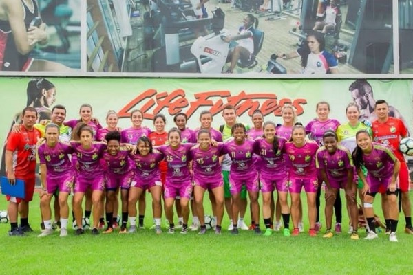 Llegó el día del debut