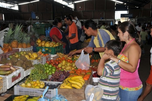 Se cayó propuesta de gravar con IVA a productos de canasta familiar