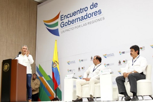 Gobernadores reconocen unidad entre Gobierno Nacional y Departamentos.