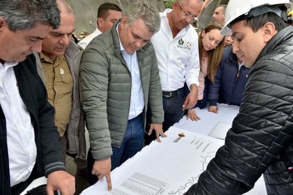 Presidente Duque reiteró su compromiso con la terminación del Túnel de la Línea