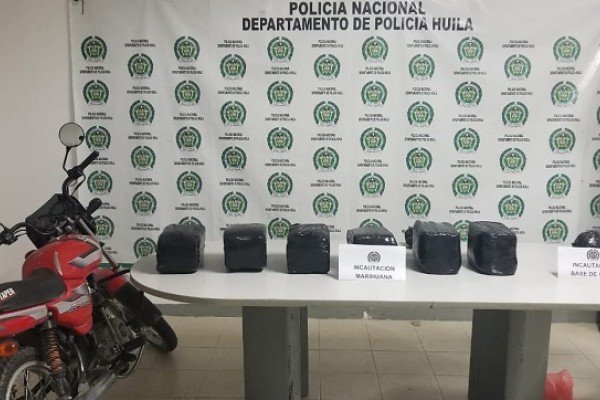 Joven de 17 años fue capturado con 26 kilos de marihuana y 1 de base de coca.