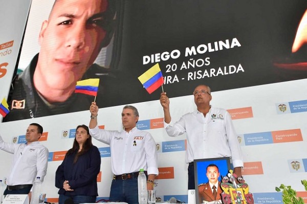 Presidente invita a participar en la marcha contra el terrorismo