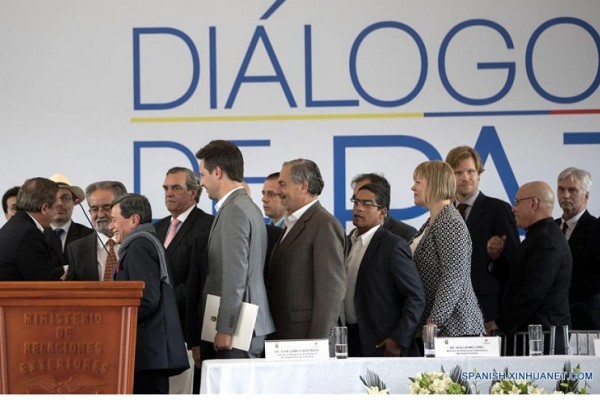 Noruega, país garante de diálogos con ELN, anuncia que respetará compromisos