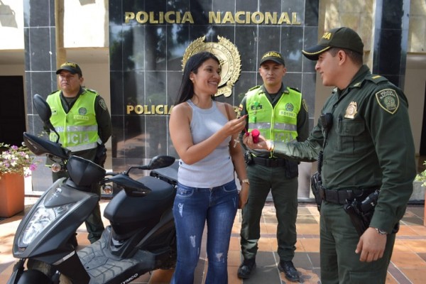 En tiempo record policía en Neiva recuperó una motocicleta que había sido robada
