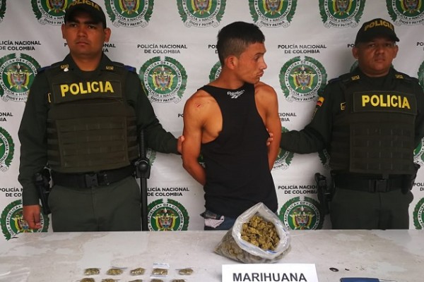 Capturan un hombre con un kilo de marihuana en Garzón
