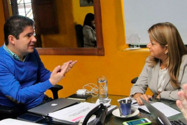 Procuraduría investiga a exministros Luis Felipe Henao y Elsa Noguera