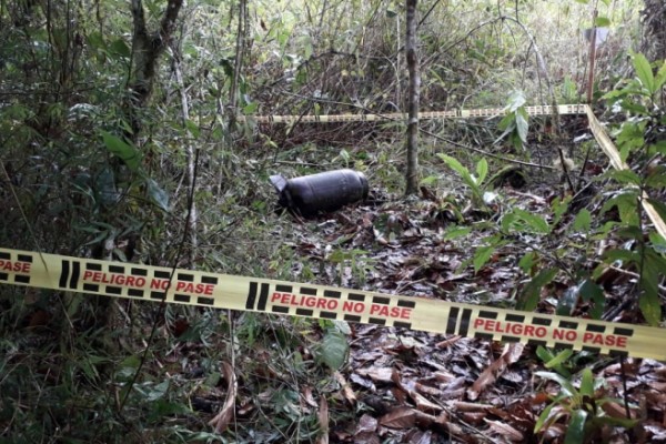 Desactivan cilindro bomba en Baraya