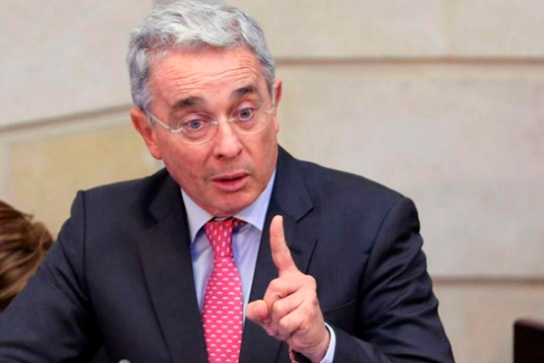 Uribe plantea acuerdo sobre objeciones a la JEP