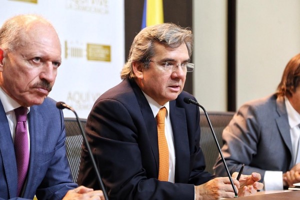 Senado abre posibilidad de control al código de policía