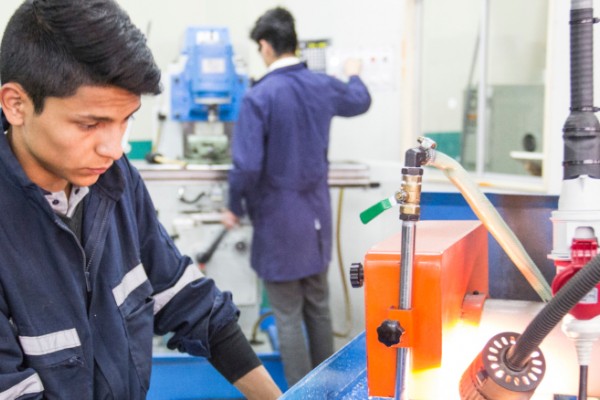 Dan luz verde a proyecto de ley para reconocer prácticas laborales como experiencia