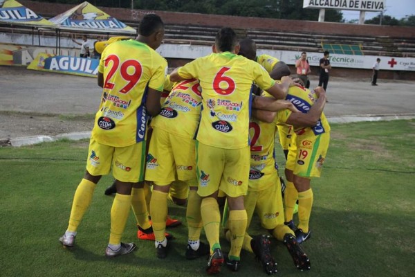 Atlético Huila se prepara para su partido en Liga