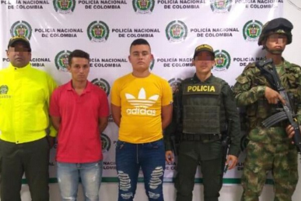 Capturados por apuñalar a un joven