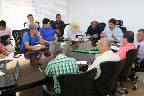 Instalan Mesa Agropecuaria en el Huila