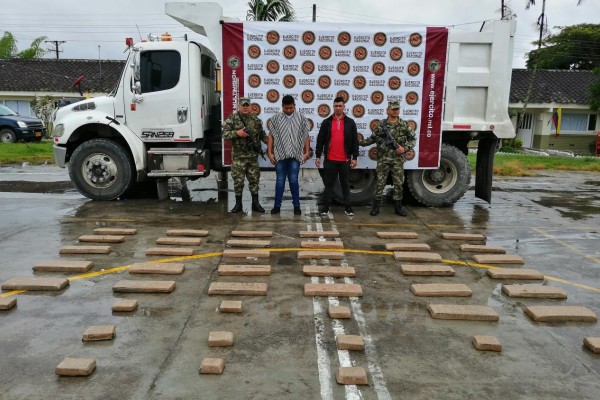 Duro golpe al narcotráfico propina el Ejército en el Huila