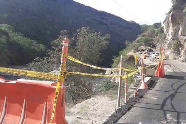 En 30 días inicia obras de pavimentación de variante de Pericongo