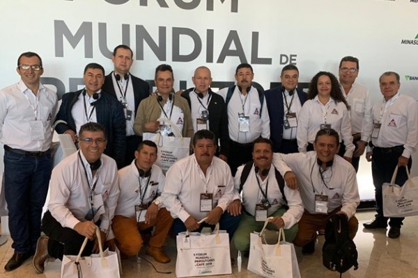 Delegados del Huila estuvieron en el II Foro Mundial de Productores de Café en Brasil