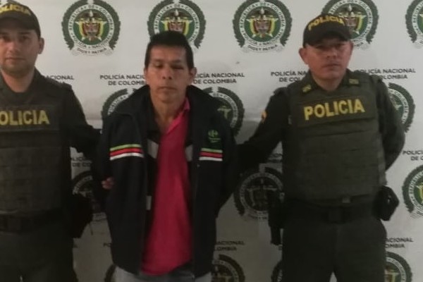 Estaba manoseando una niña en Pitalito