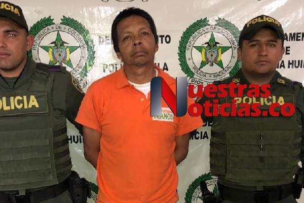 Presunto proxeneta capturado en flagrancia en San Agustín