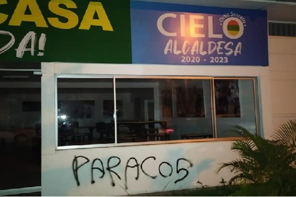 Atacada sede de candidata a la alcaldía en Neiva