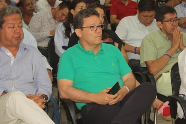 Firmado pacto de no agresión y paz política en el Huila