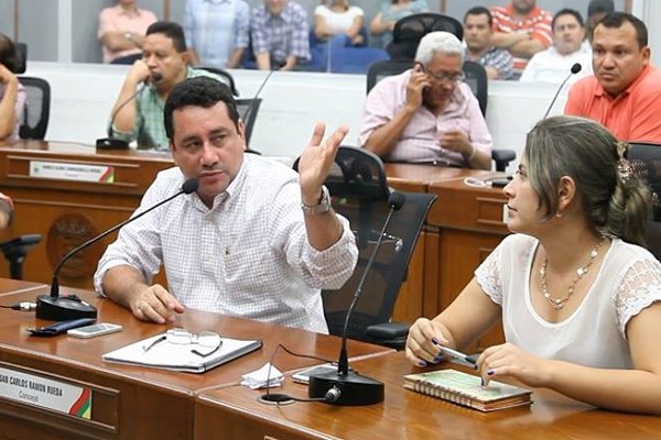 Juan Carlos Ramón uno de los pocos que merecen repetir concejo en Neiva