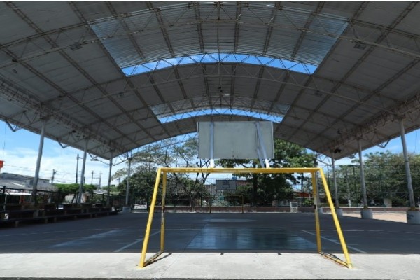 10 polideportivos en Neiva, tendrán nuevas cubiertas