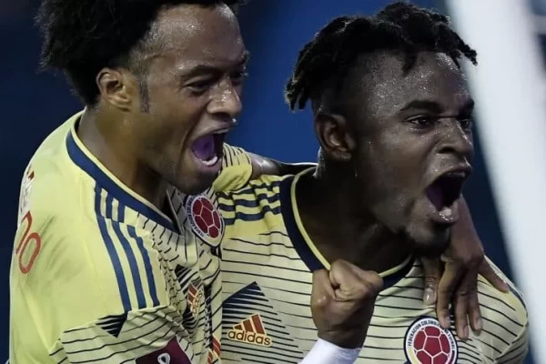 Colombia derrotó 3-0 a Venezuela, logrando su primer paso a Catar