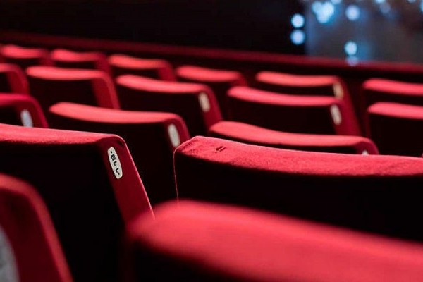 Estos son los protocolos de bioseguridad para asistir a cines y teatros del País