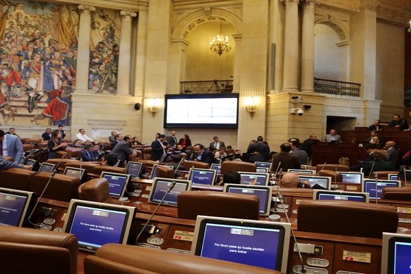 Se cayó el proyecto de Reforma Política que creaba curules adicionales en el Senado