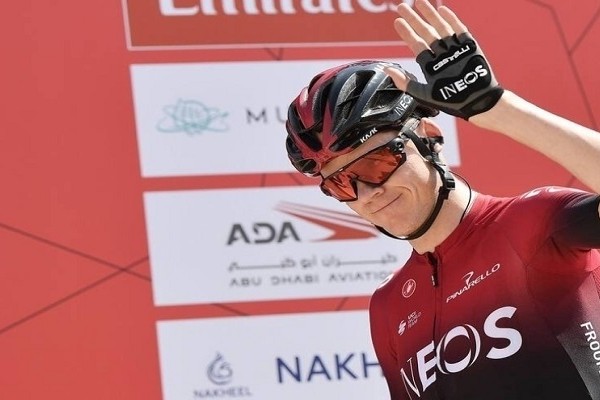 Chris Froome se despide de su equipo en la vuelta a España