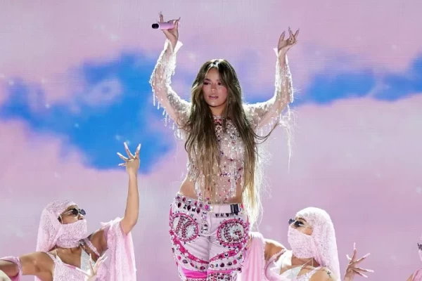 Karol G la rompió en concierto virtual