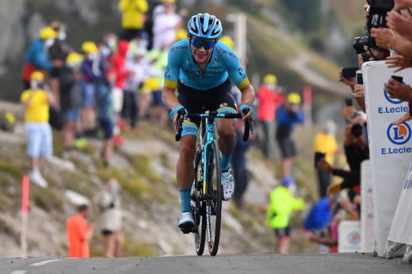 Miguel Ángel López se retira del Tour de Francia