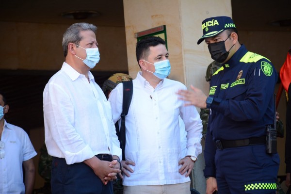 Gobernador del Huila retornó a sus labores