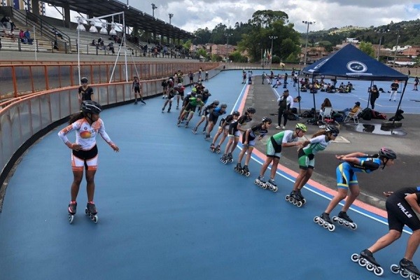 Patinadores huilenses en el Nacional de Velocidad