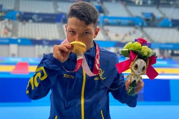 ¡Oh júbilo inmortal!, Oro para Colombia en los Juegos Paralímpicos