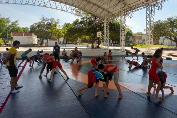 La lucha se tomó el Huila con el primer campeonato infantil