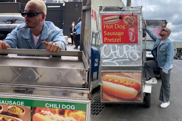 J Balvin responde a Residente por comparación de su música con carrito de Hot Dogs