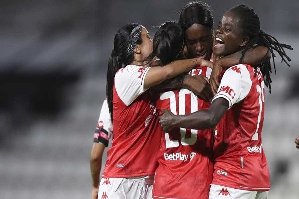 Santa Fe clasificó a cuartos de final de la Libertadores Femenina