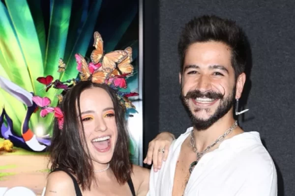 Camilo y Evaluna presentan a 'La Colmena'