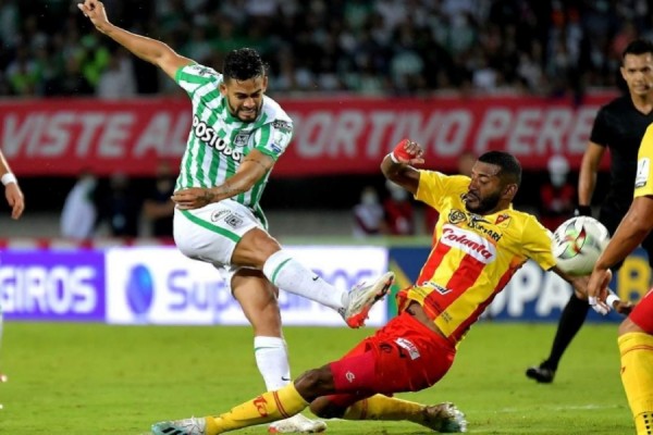 Nacional respiró gracias a Junior: Grupo A