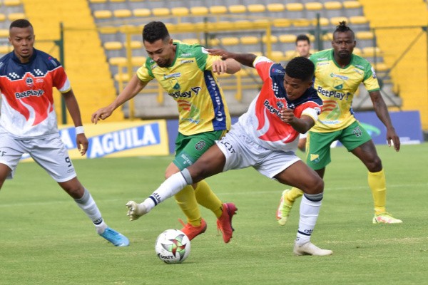 Atlético Huila inició ganando y terminó perdiendo