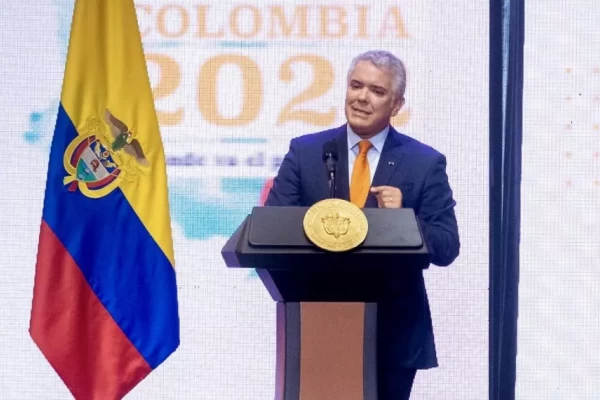 Aprobación de Duque se acerca al punto más bajo de su mandato
