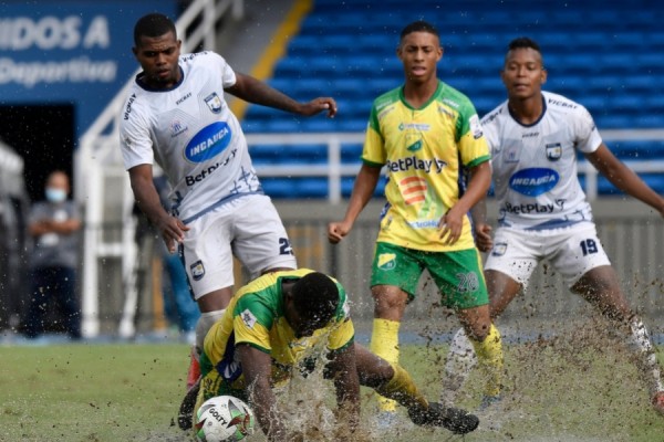¡Nada que llega la victoria! Atlético Huila volvió a perder